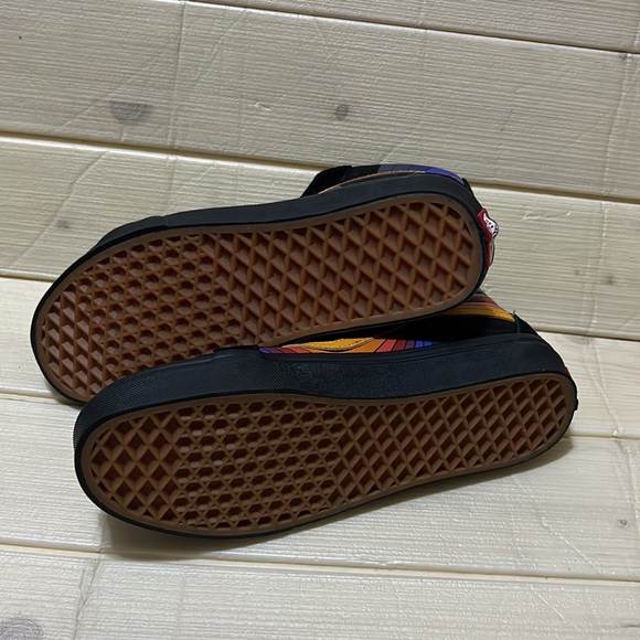 Vans Sk8-Hi Reissue (Refract) black/multi NWT Men’s Size 6.5 Women’s Size 8.0 - Picture 8 of 9